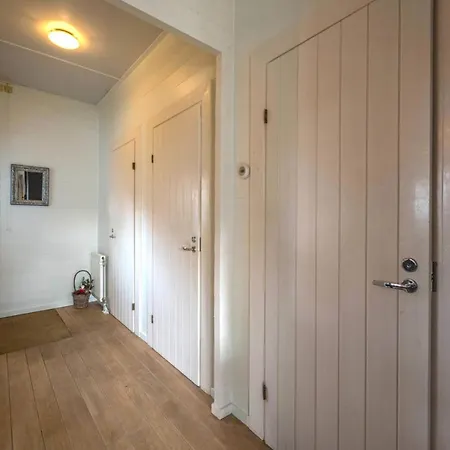 Ferienhaus Vrijstaande Woning Met Prive Tuin In Duingebied Warmenhuizen